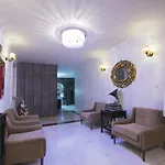 Cevik Palace Hotell 2*